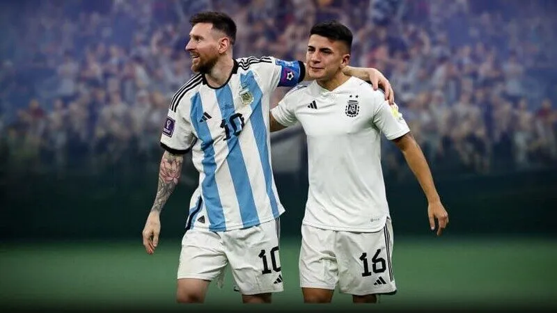 Thiago Almada luôn thầm lặng phía sau Messi